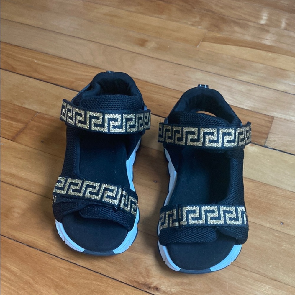 Versace Black and Gold Sandals with Greek Key Design - Picture 4 of 5